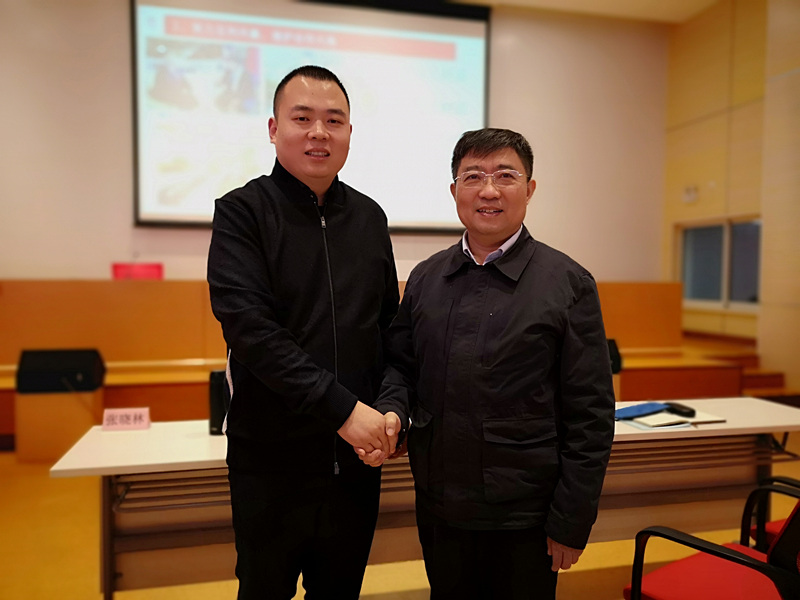 豫商赴滬，共研發(fā)展│許明月董事長參加民建河南省企業(yè)家會員班培訓(xùn)